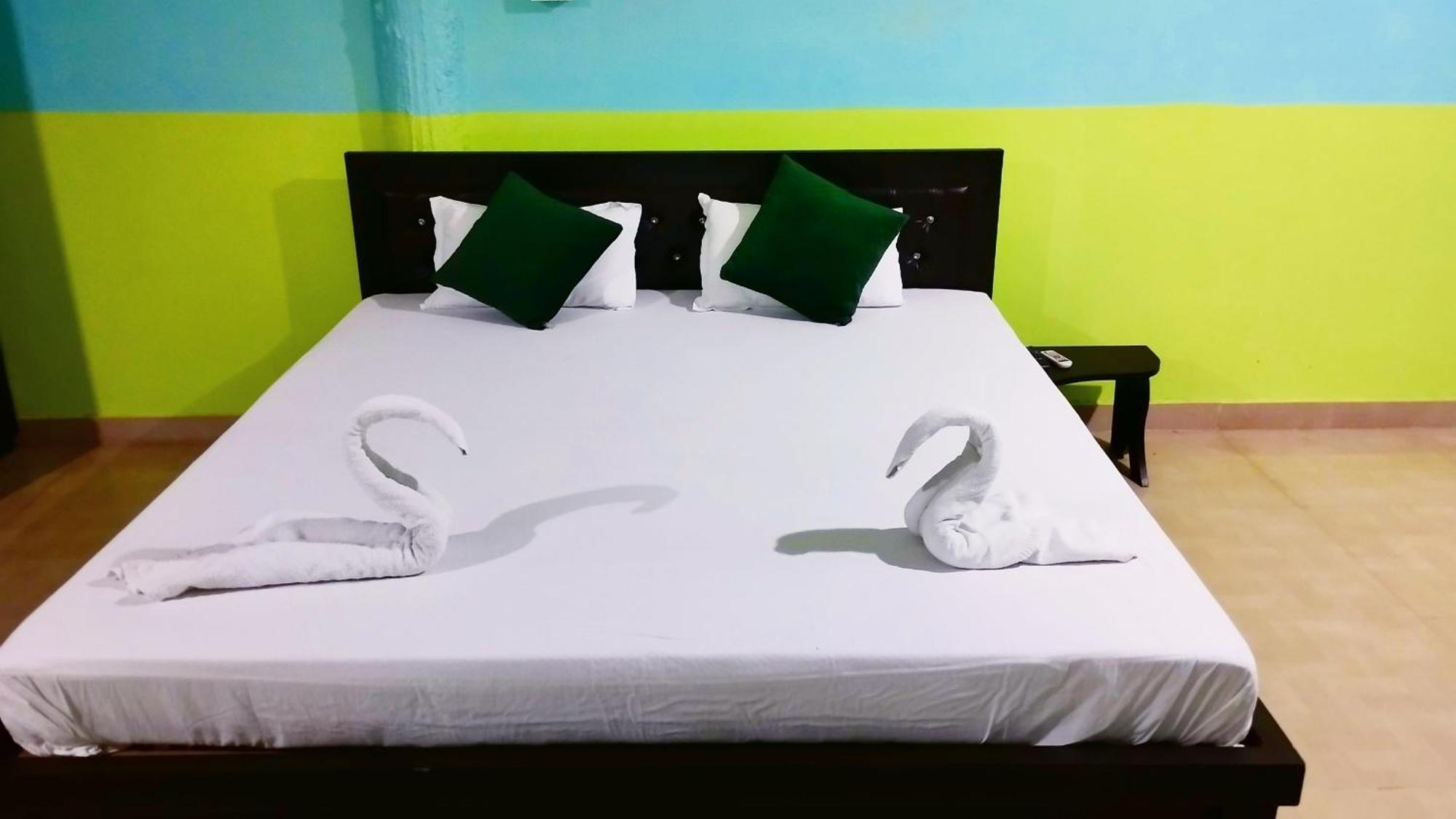 The Pugmark Wildlife Resort Jyoti Gaon Esterno foto